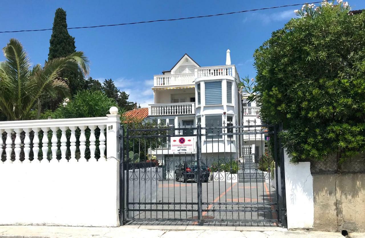 Villa Diana Kaštela Екстериор снимка